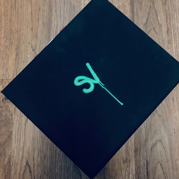 Suitcases art work - Picture 2 of 5